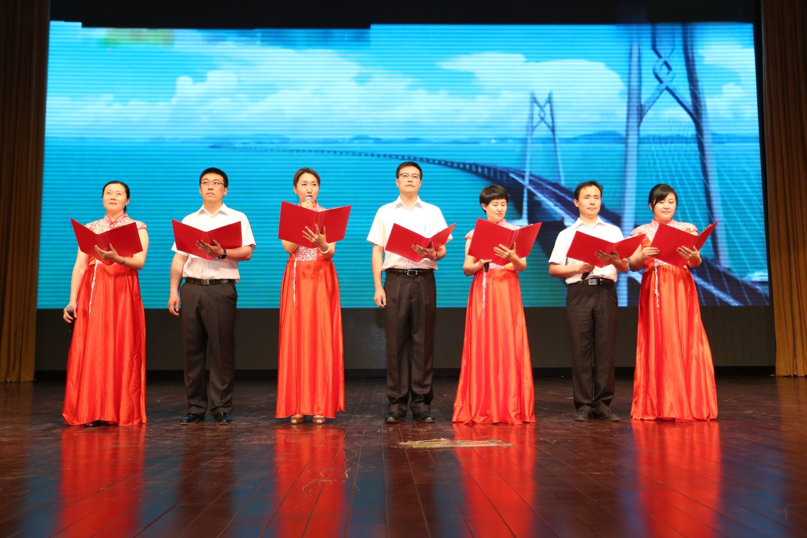 d22613ba4d31479784d88aea4c55d60a.jpg d22613ba4d31479784d88aea4c55d60a.jpg