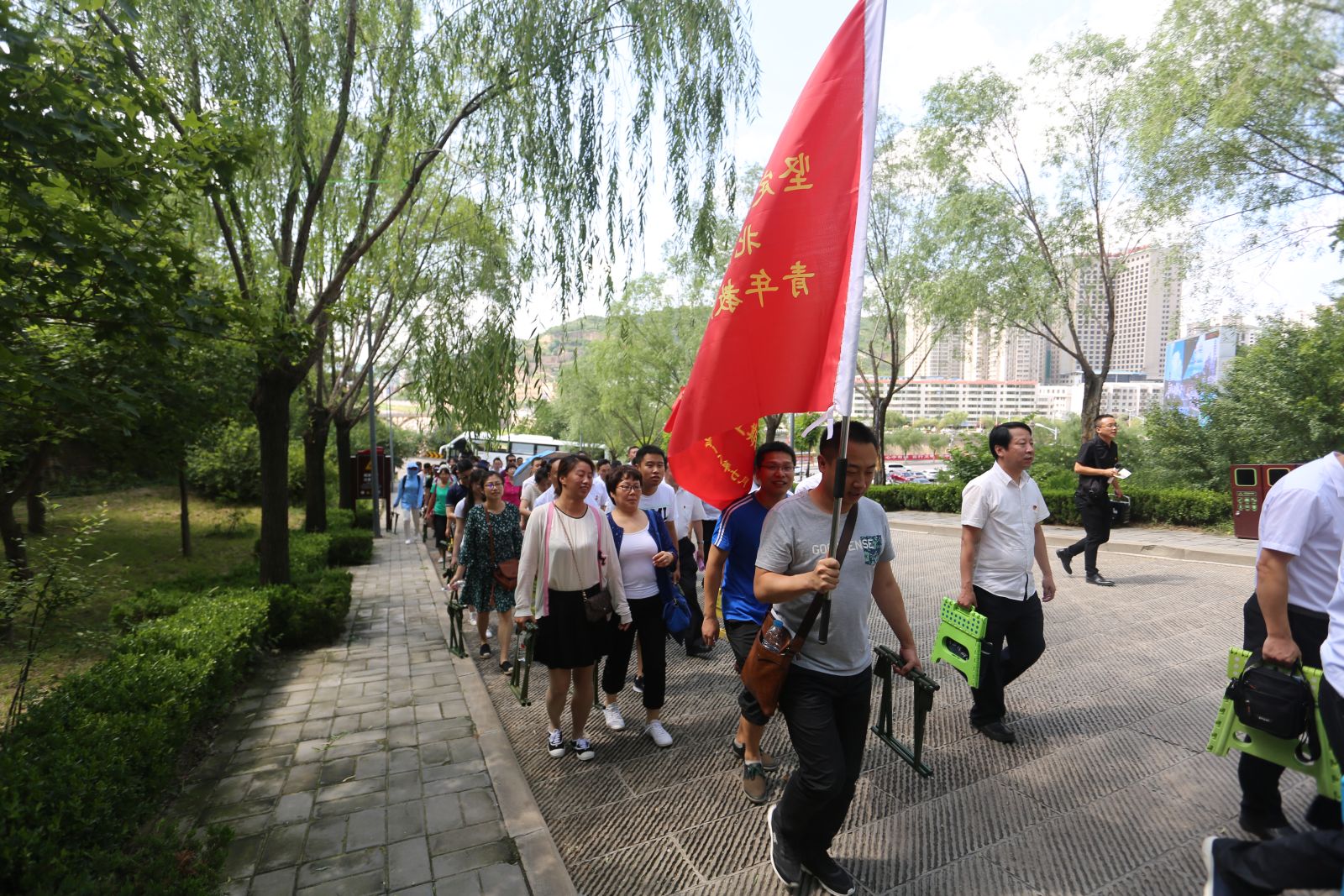 e12d7ea1ac254c8bb9503f2b0c9fc5c3.jpg e12d7ea1ac254c8bb9503f2b0c9fc5c3.jpg