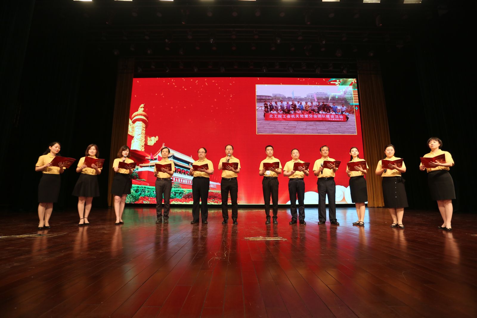 f61197bf2eb649279fd7fcdcd3e76e0a.jpg f61197bf2eb649279fd7fcdcd3e76e0a.jpg