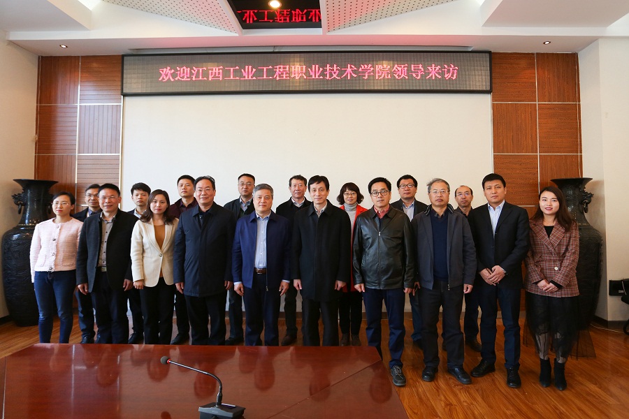 c15317cd754e4552bccbfd5470b5ea19.jpg c15317cd754e4552bccbfd5470b5ea19.jpg