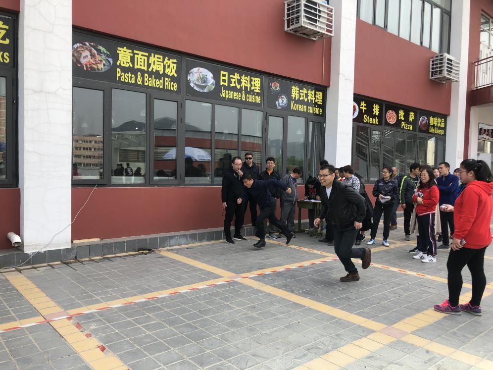 095c93c82a6f432ab77386735b90b93e.jpg 095c93c82a6f432ab77386735b90b93e.jpg