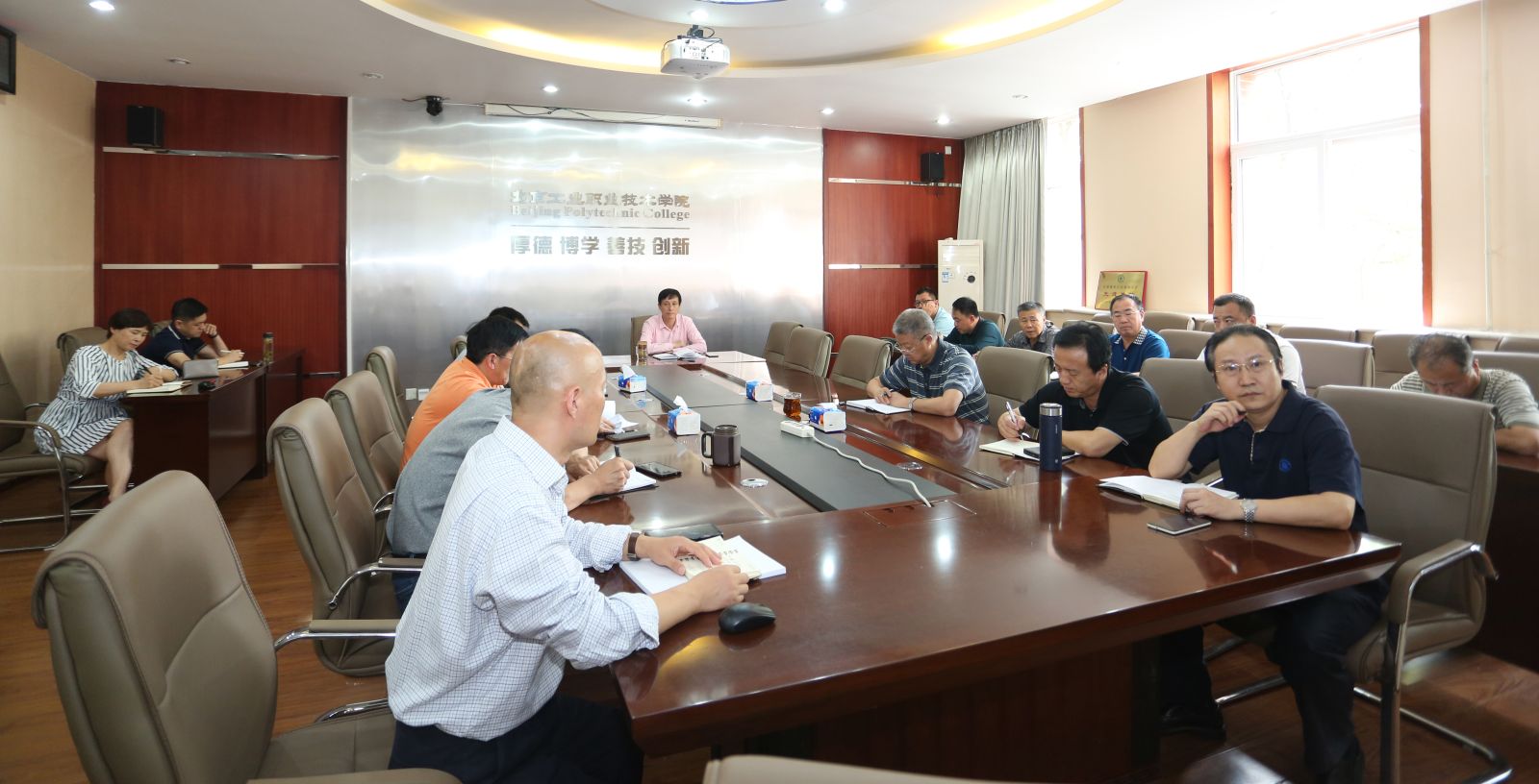 eba27a09e2c14a6a8d13f8f8a6787934.jpg eba27a09e2c14a6a8d13f8f8a6787934.jpg